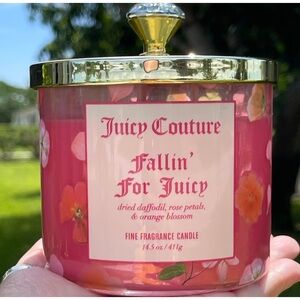 JUICY COUTURE 3 Wick Candle In Fallin’ For Juicy Fragrance Soy Wax Blend